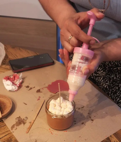 Workshop kaarsen, Jesmonite & een slagroom geurkaars! - Afbeelding 5