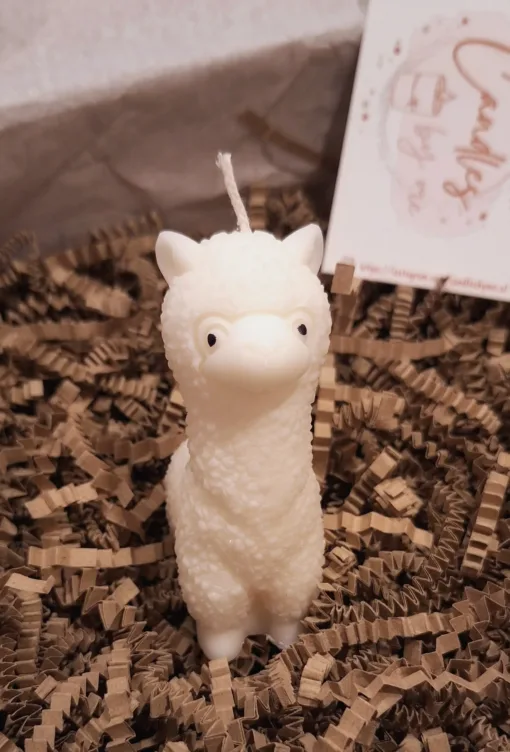 Alpaca, kaars, schattig, cadeautje, duurzaam, koolzaadwas