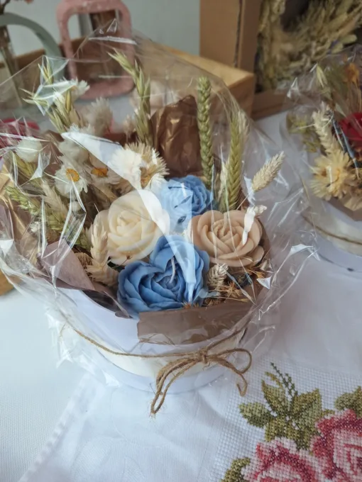Boeket met kaarsen en droogbloemen - Afbeelding 2